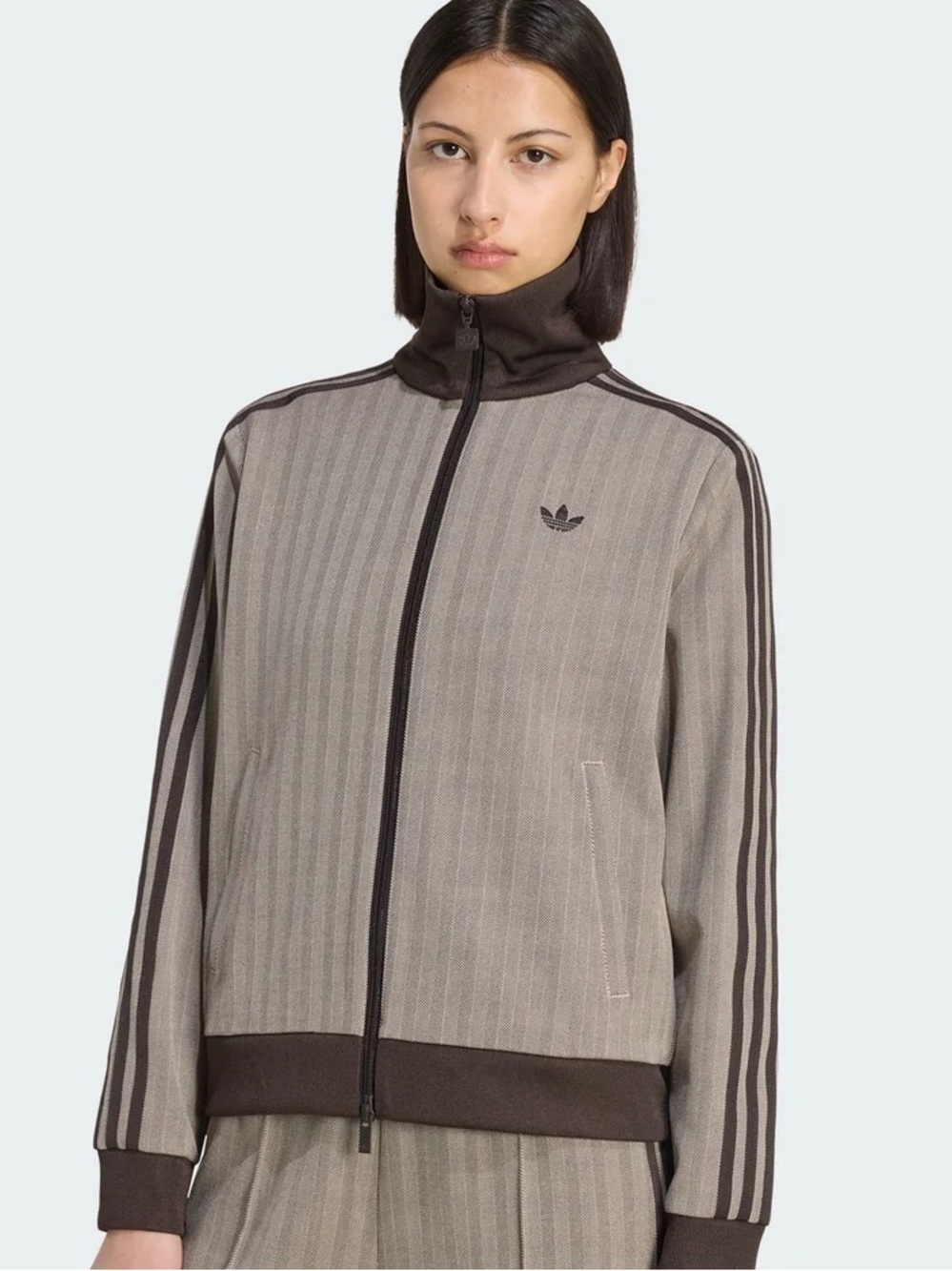 Adidas women jacket / brand new m
